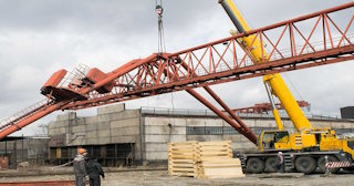 Демонтаж козлового крана в Старой Руссе от Сварной-Срс - Цены от 1550 рублей