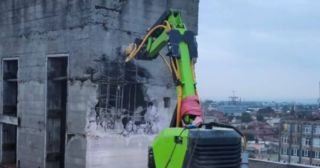Демонтаж бетонных блоков Старая Русса, цена от 2944 руб.