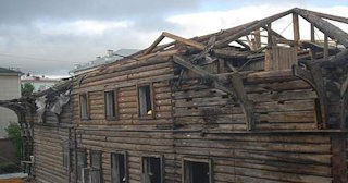 Демонтаж деревянных конструкций в Старой Руссе - расценки от 1033 рублей - Сварной-Срс